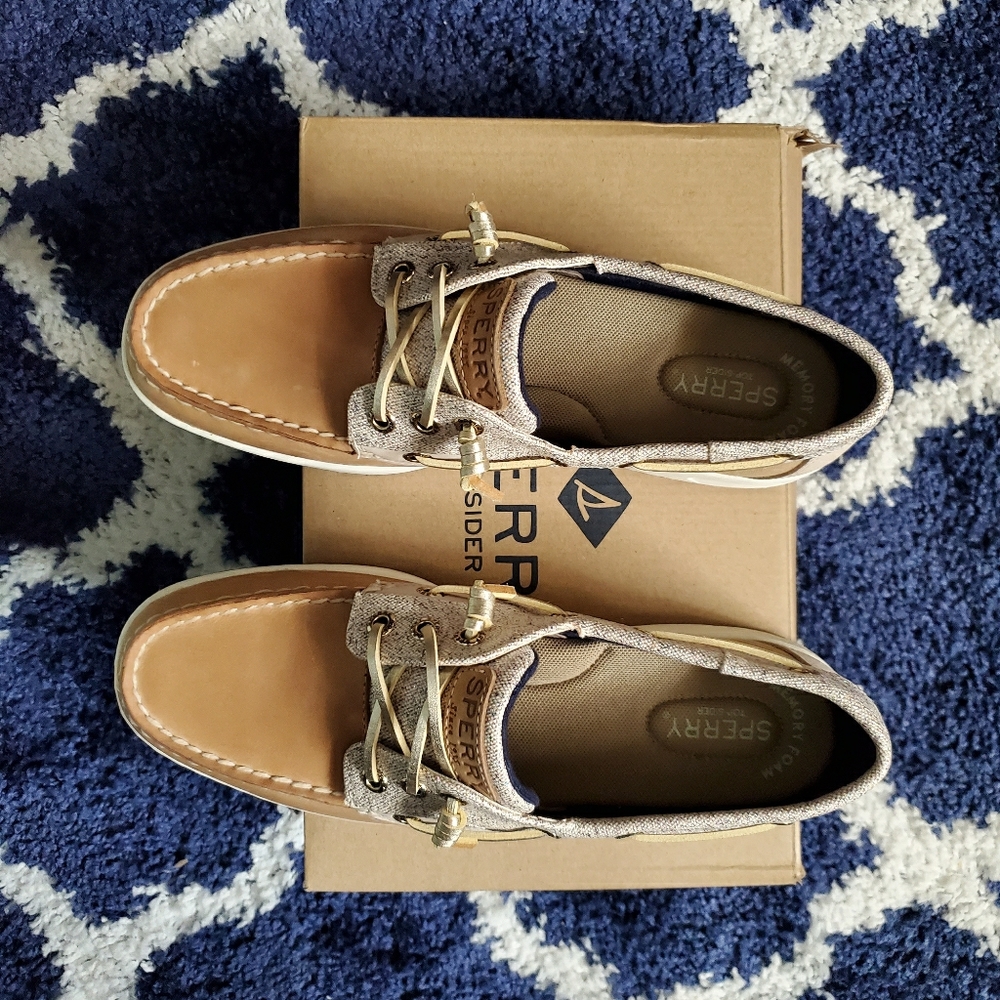 Brand new Sperry shoes